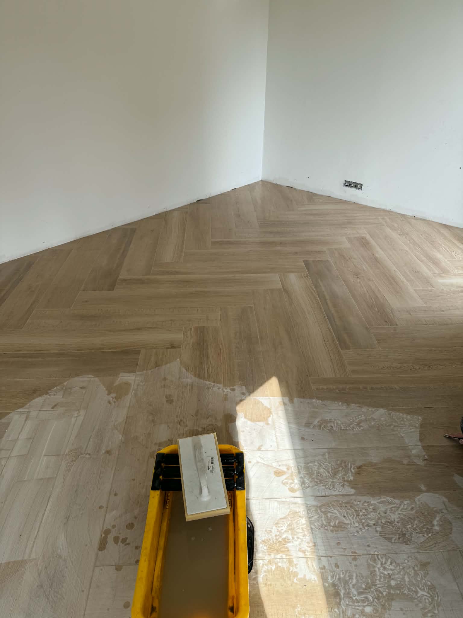 Pose d’un parquet en point de Hongrie